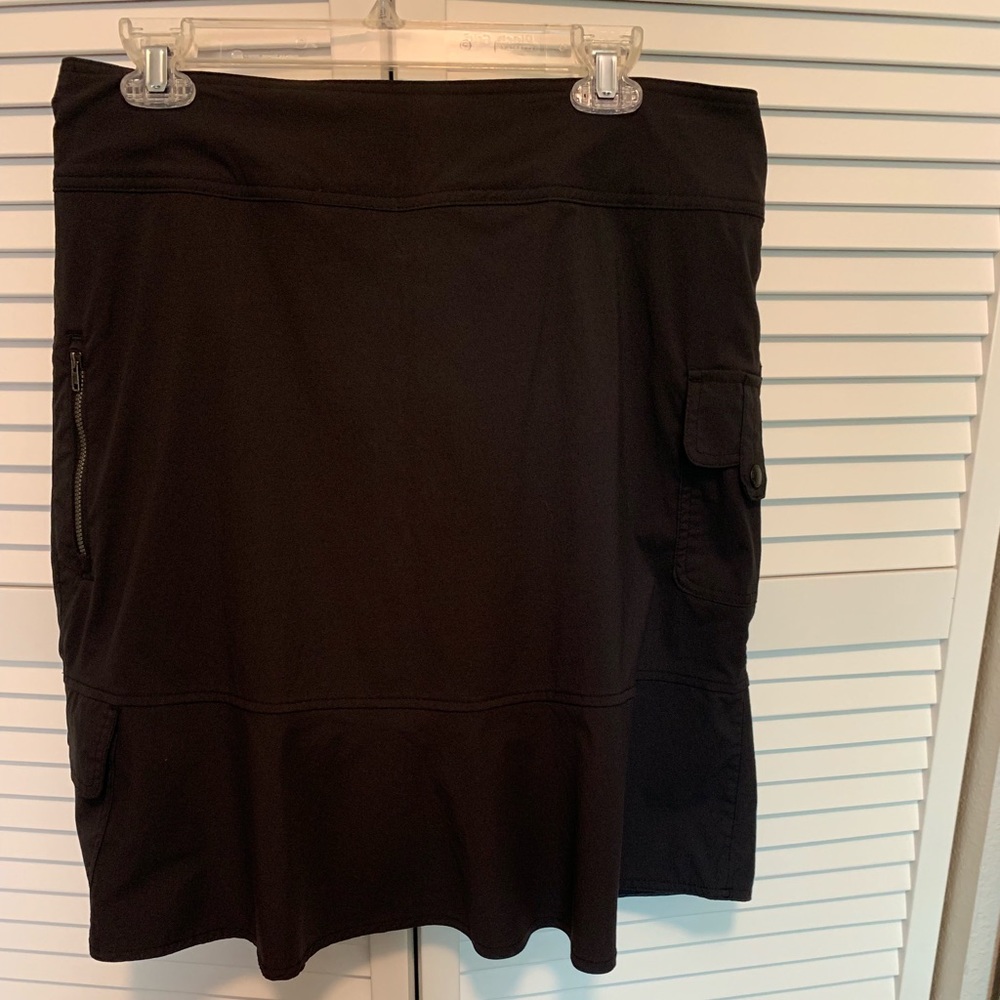 Royal Robbins discovery skirt
